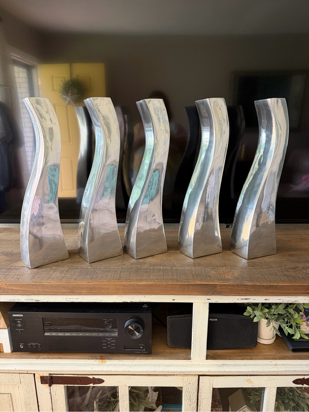 Modern Curved Heavy Aluminum Decorative Vase